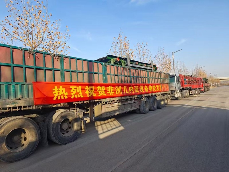 熱烈祝賀非洲幾內亞軌枕設備物資，大批量發(fā)貨